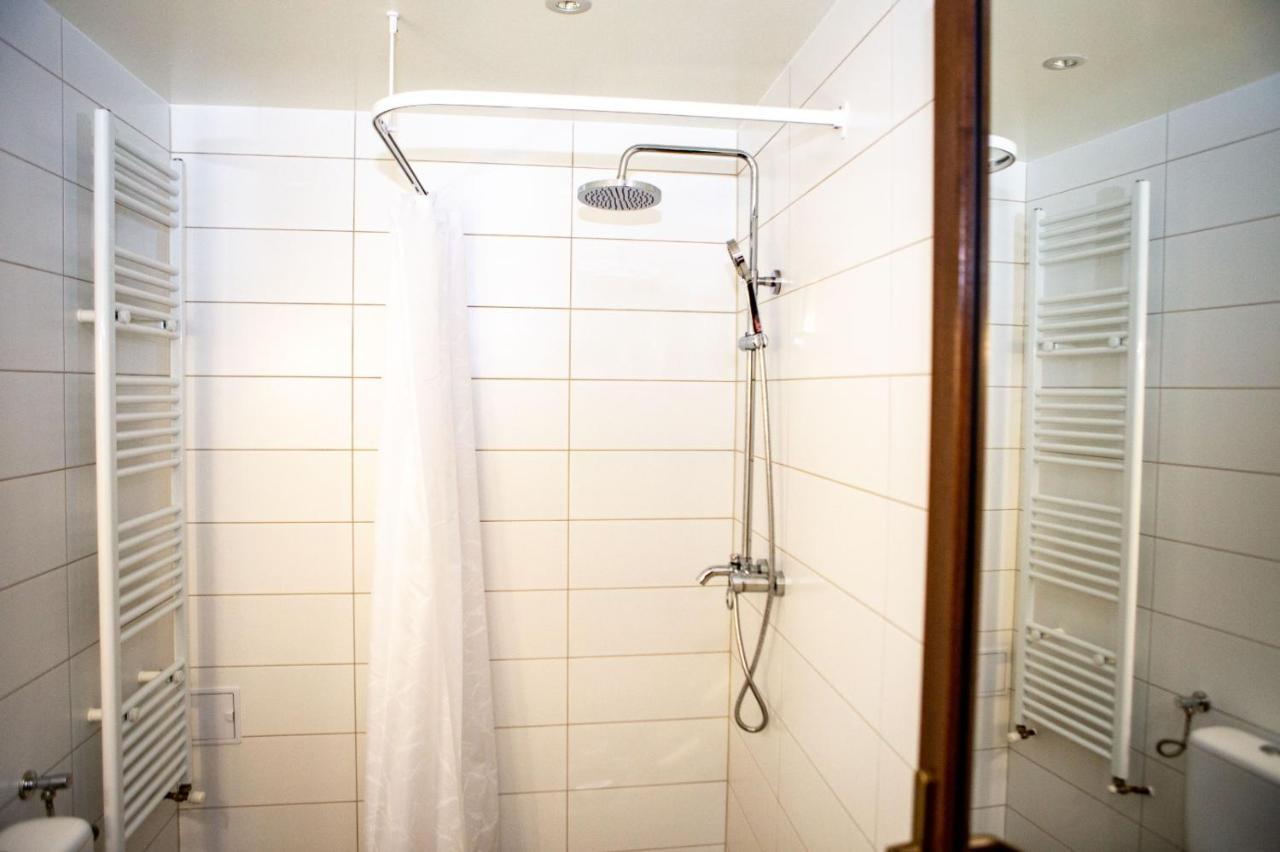 Hotel Vila Swe Sar Curtea de Argeş Zewnętrze zdjęcie