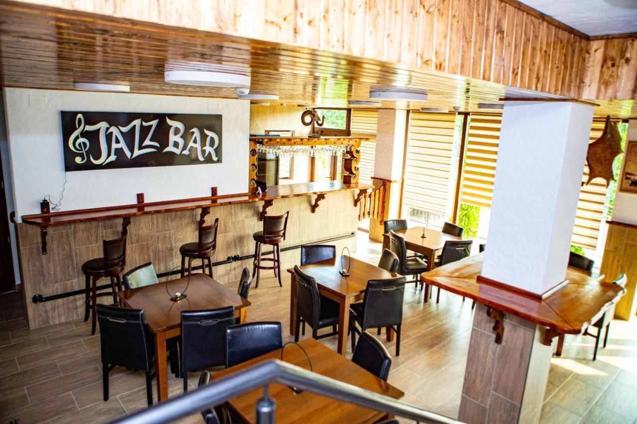 Hotel Vila Swe Sar Curtea de Argeş Zewnętrze zdjęcie